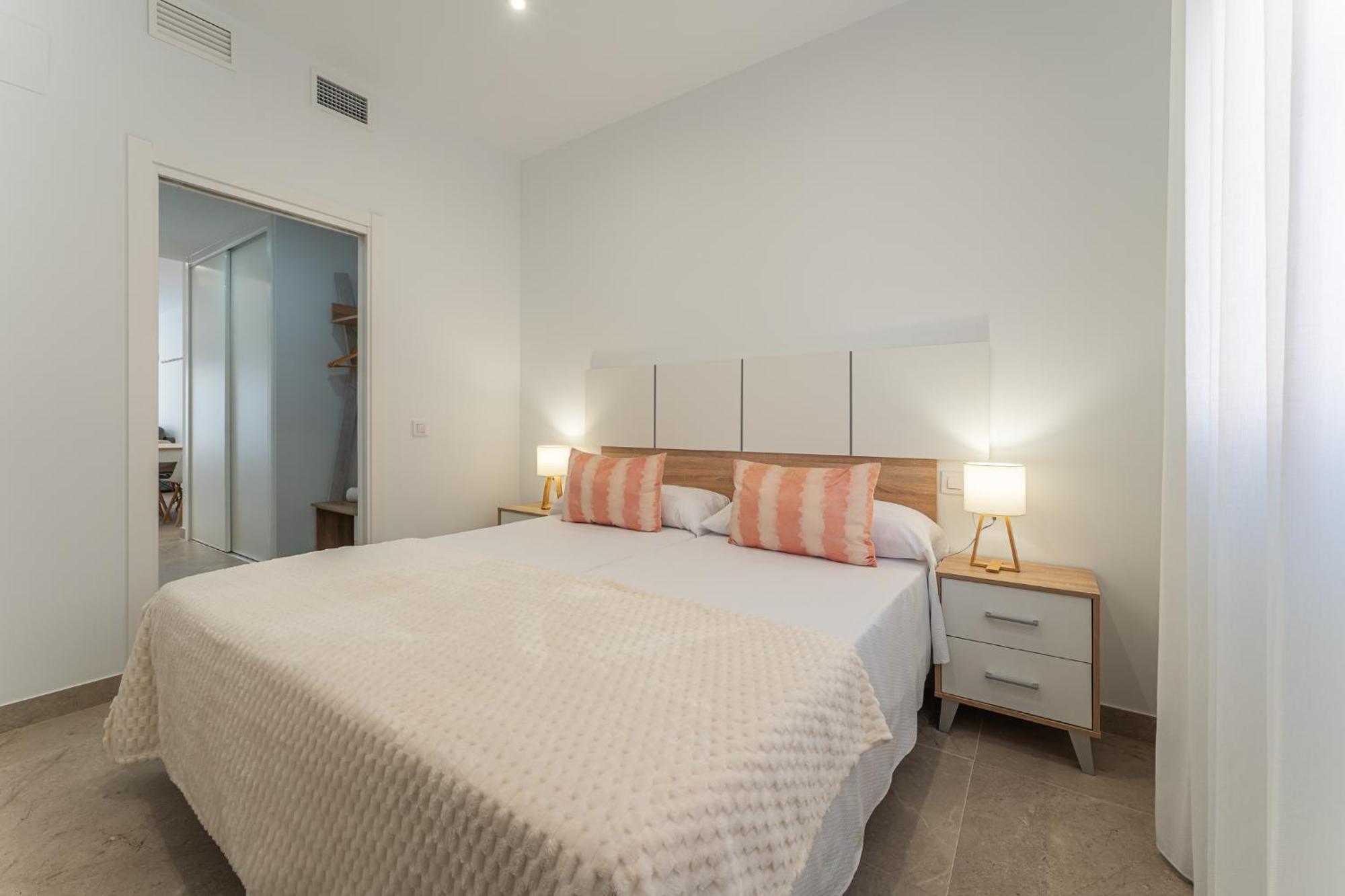 Cmdreams Platinium- Apartamentos Turisticos En El Centro De Merida Exterior photo